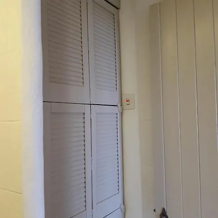 Binichu Beach House Fornells (Menorca)